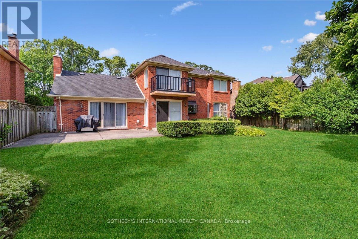43 Shore Gardens, Oakville, Ontario  L6L 5Z2 - Photo 30 - W12317332