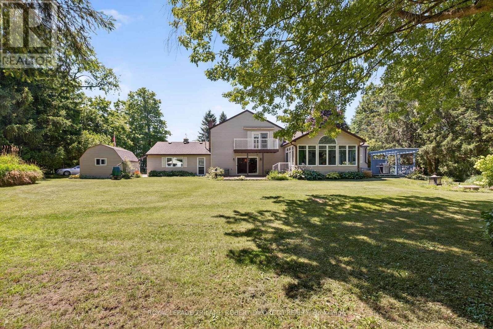 6186 Egremont Drive, Middlesex Centre, Ontario  N0L 1R0 - Photo 31 - X12317551