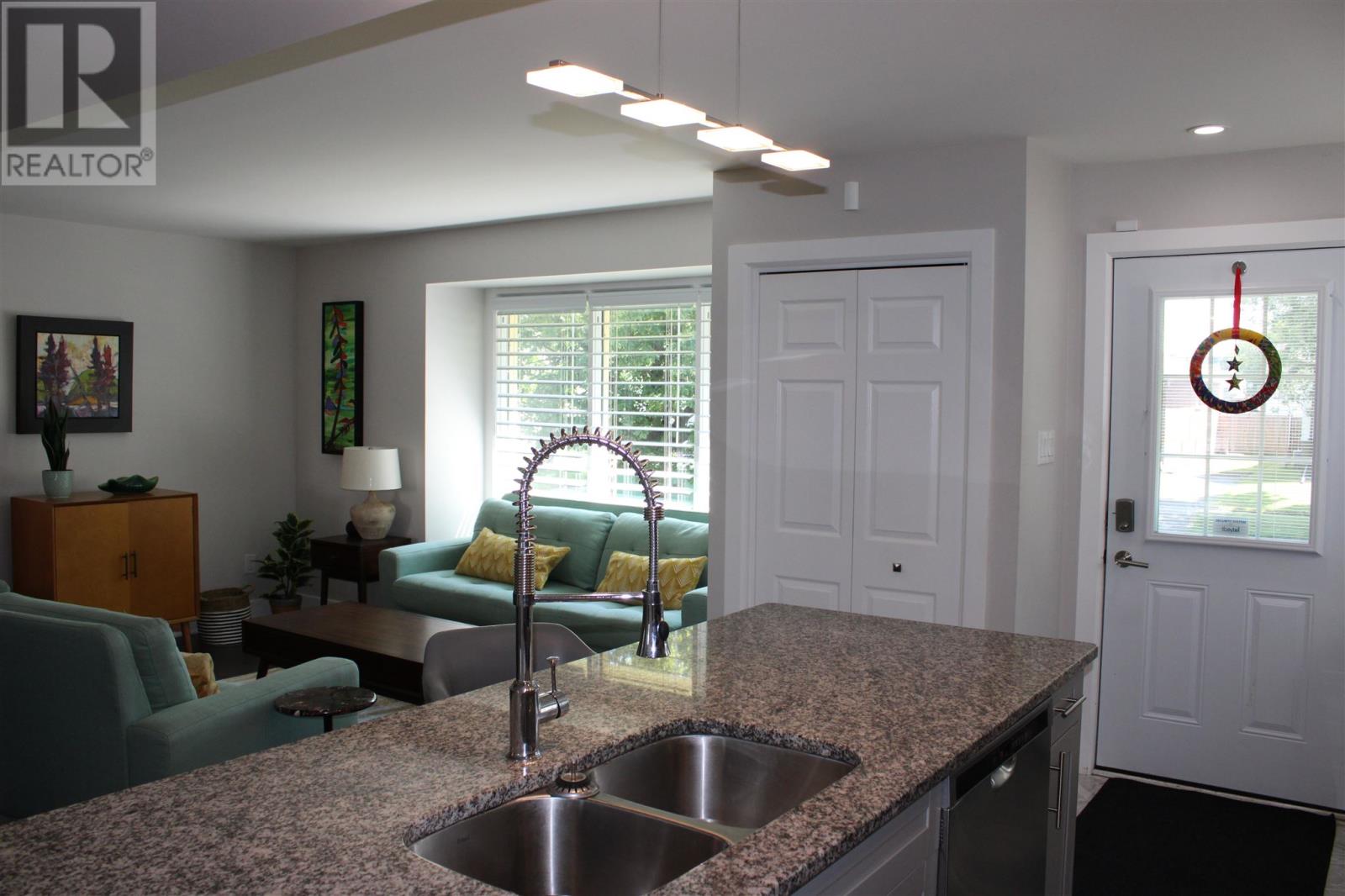 Property at 843 Syndicate Ave N image 5