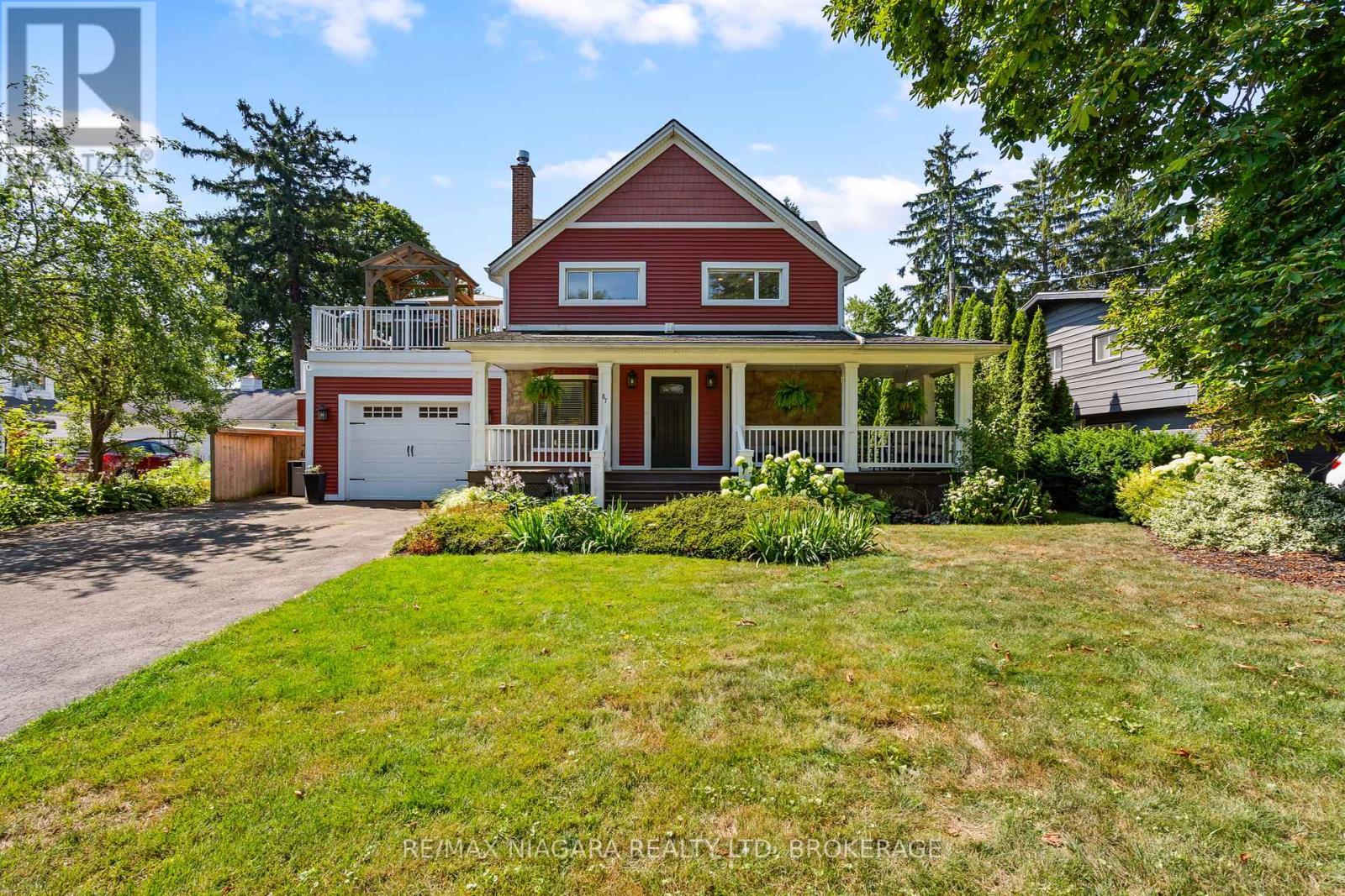 87 Norway Avenue, Welland, Ontario  L3C 4A3 - Photo 2 - X12317483
