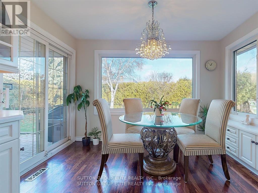 1534 Carrington Road, Mississauga, Ontario  L5M 2K1 - Photo 11 - W12317519
