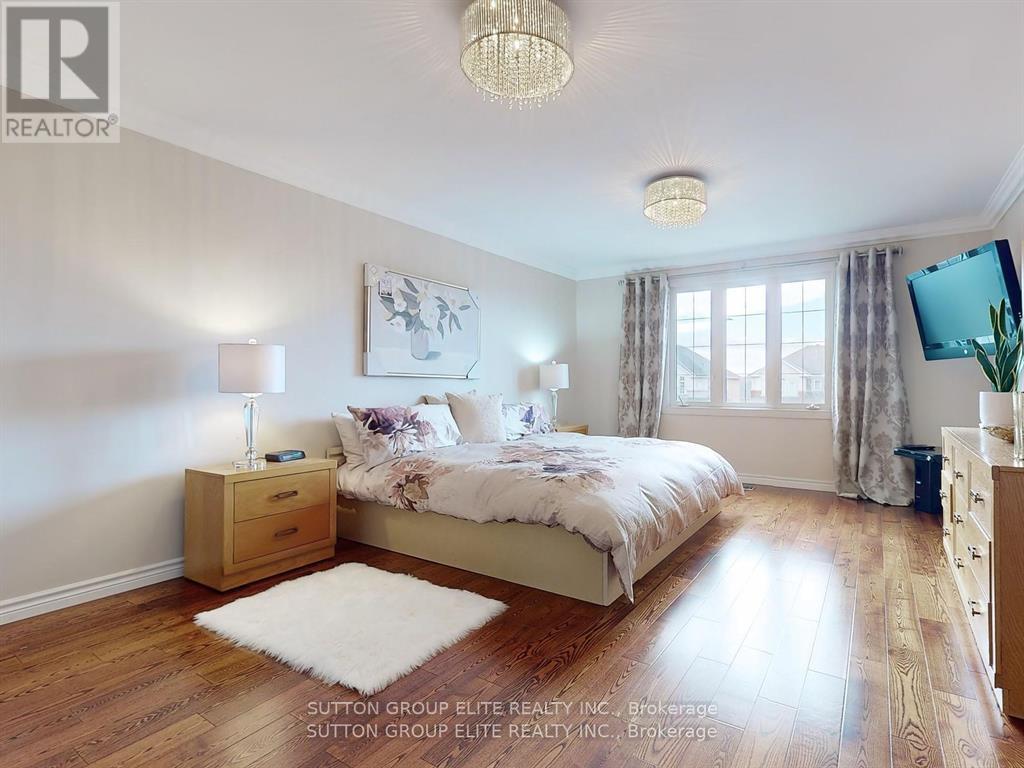 1534 Carrington Road, Mississauga, Ontario  L5M 2K1 - Photo 12 - W12317519