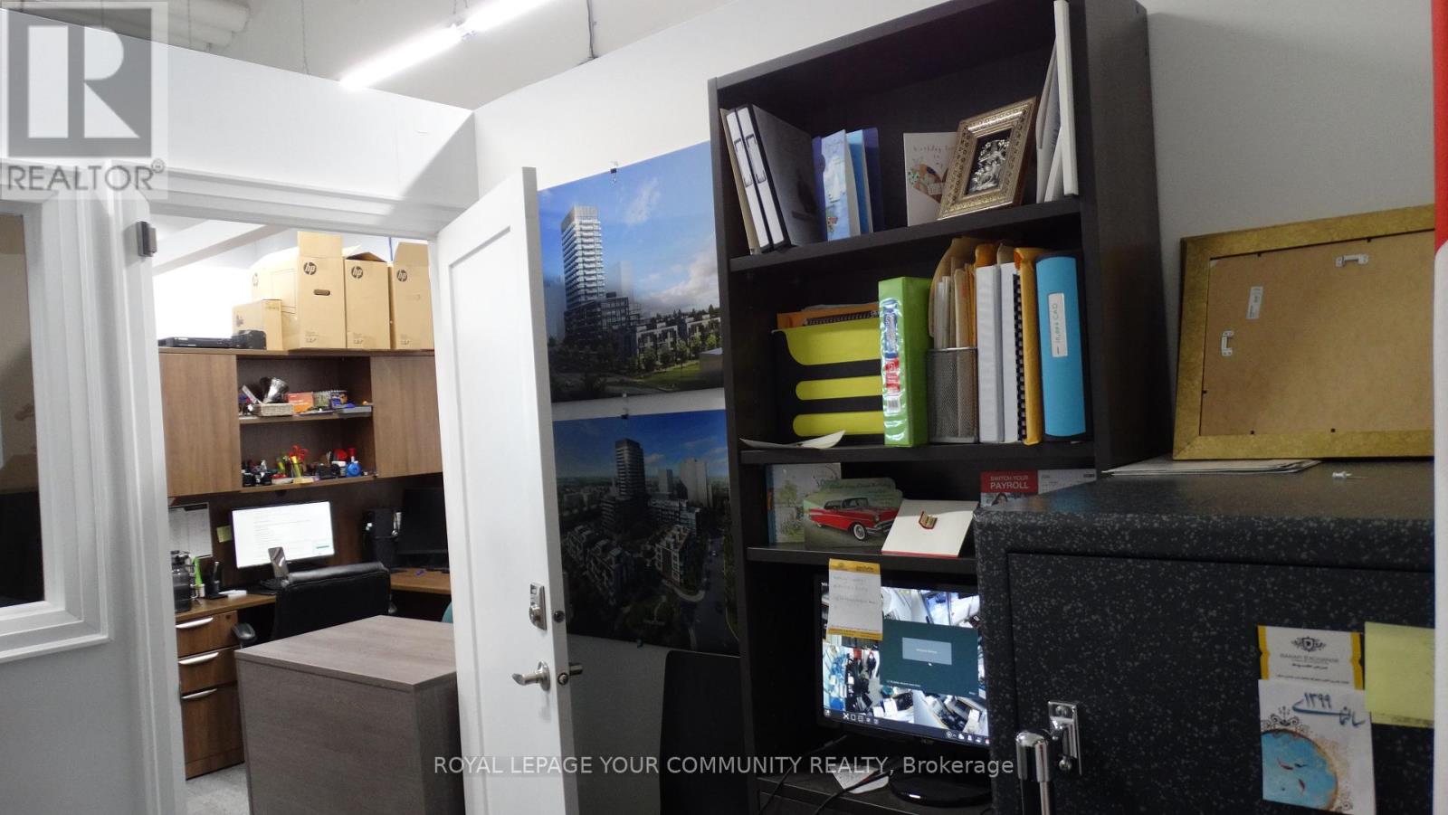 4 - 7181 Yonge Street, Markham, Ontario  L3T 0C7 - Photo 14 - N12284428