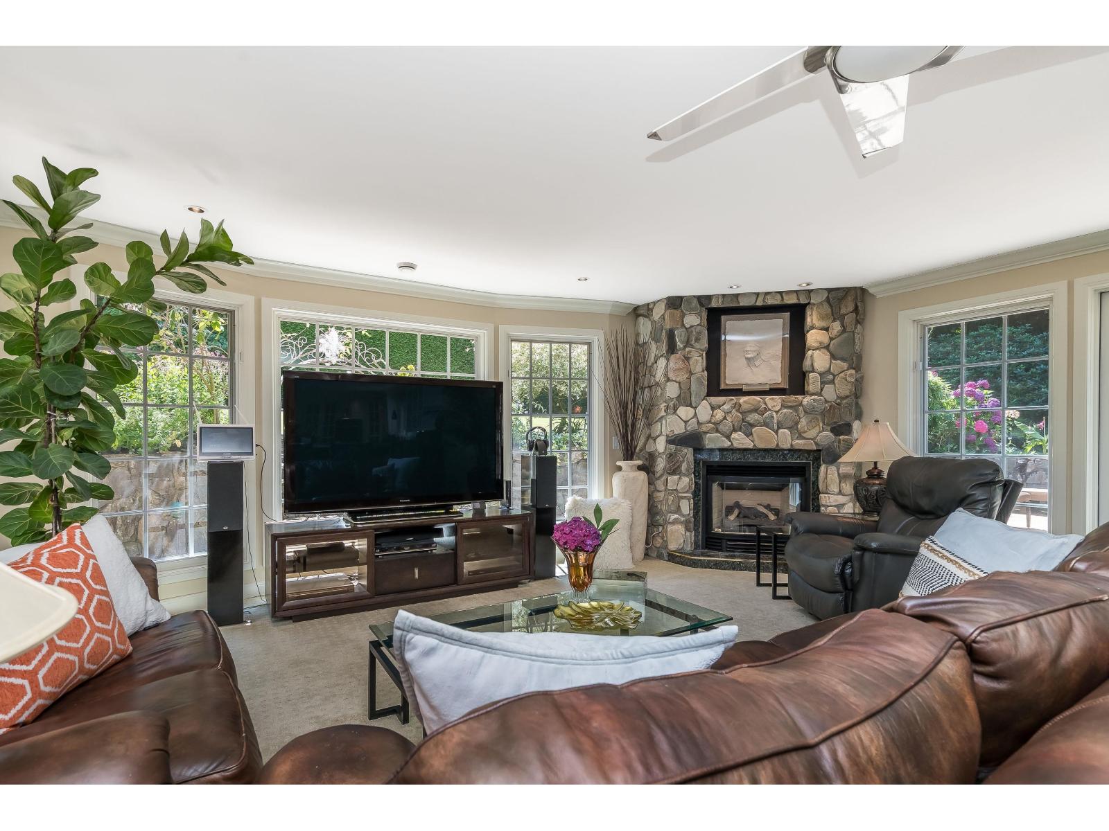 14042 28 Avenue, Surrey, British Columbia  V4P 2C8 - Photo 15 - R3032394