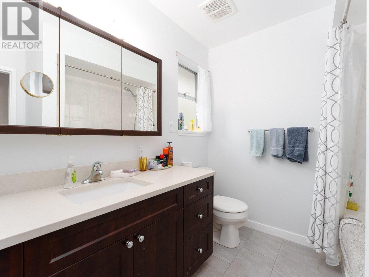 Property at 3692 MAGINNIS AVENUE image 4