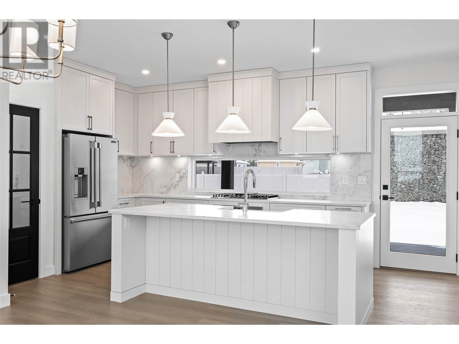 1294 BRECHIN Place, kamloops, British Columbia