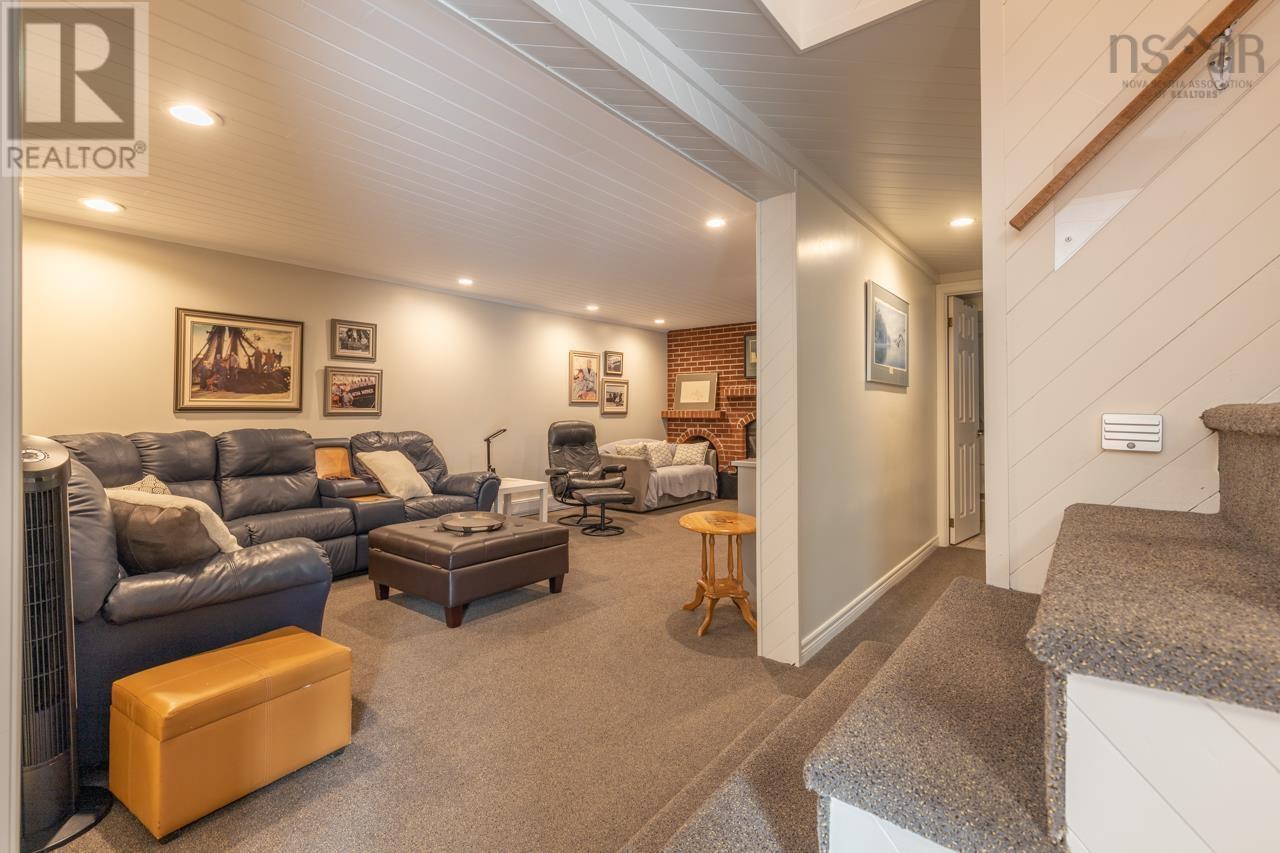89 Pond Road, Lower West Pubnico, Nova Scotia  B0W 2C0 - Photo 29 - 202519253