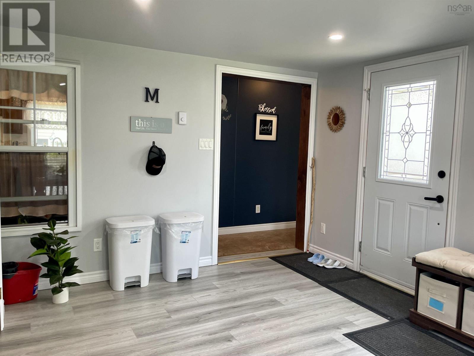 33 Pinehurst Street, Amherst, Nova Scotia  B4H 4X5 - Photo 13 - 202519258