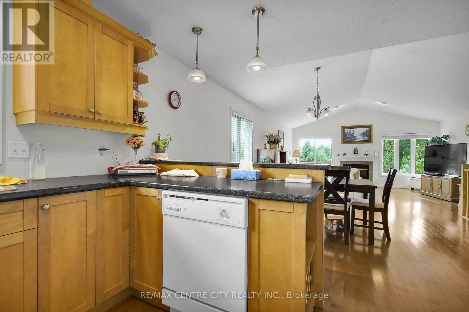 1307 Nicole Avenue, London North, Ontario  N5X 4M7 - Photo 15 - X12286833