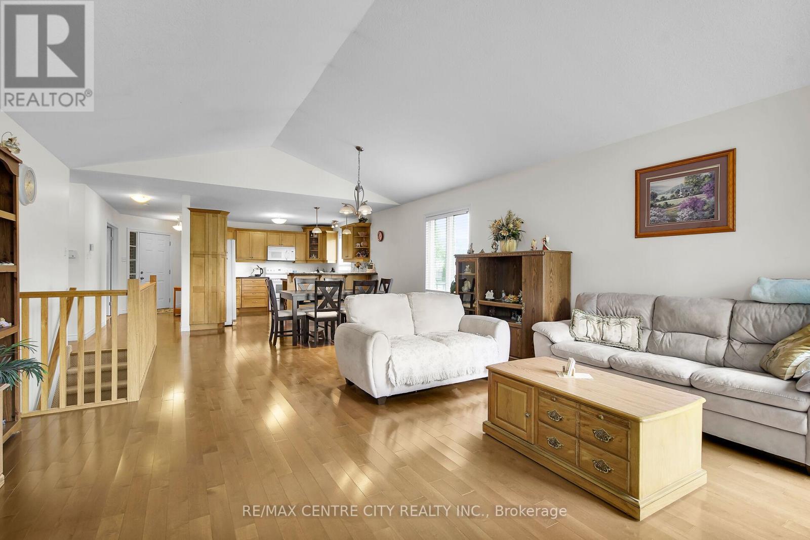 1307 Nicole Avenue, London North, Ontario  N5X 4M7 - Photo 22 - X12286833
