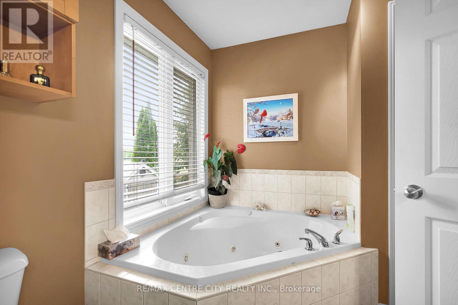 1307 Nicole Avenue, London North, Ontario  N5X 4M7 - Photo 29 - X12286833