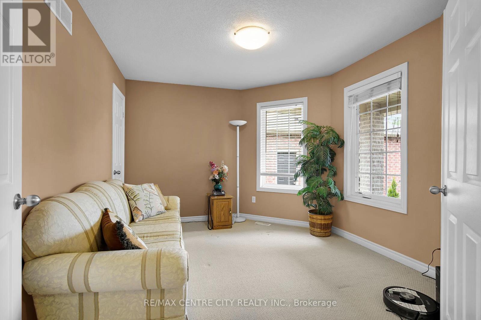 1307 Nicole Avenue, London North, Ontario  N5X 4M7 - Photo 8 - X12286833