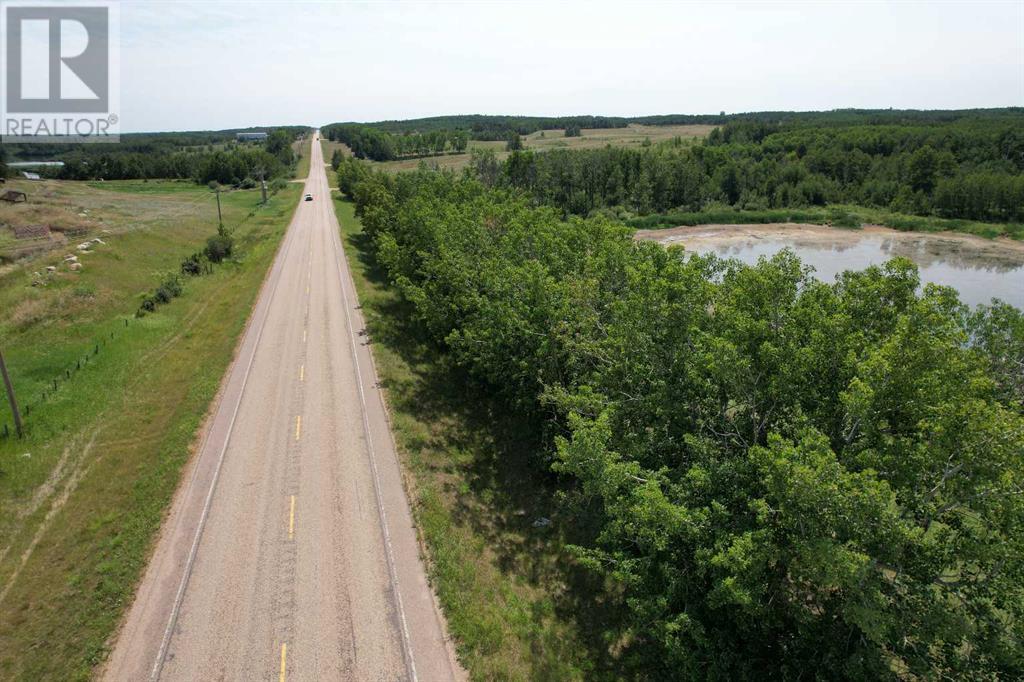 On Hwy 816, Rural Red Deer County, Alberta  T4E 0V5 - Photo 32 - A2155823