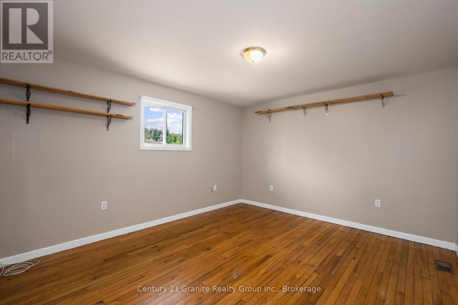 10 Hillside Road, Hastings Highlands, Ontario  K0L 1C0 - Photo 12 - X12317580