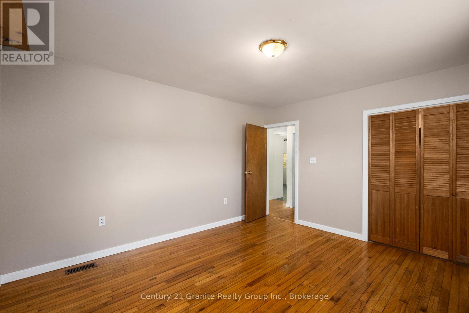 10 Hillside Road, Hastings Highlands, Ontario  K0L 1C0 - Photo 13 - X12317580