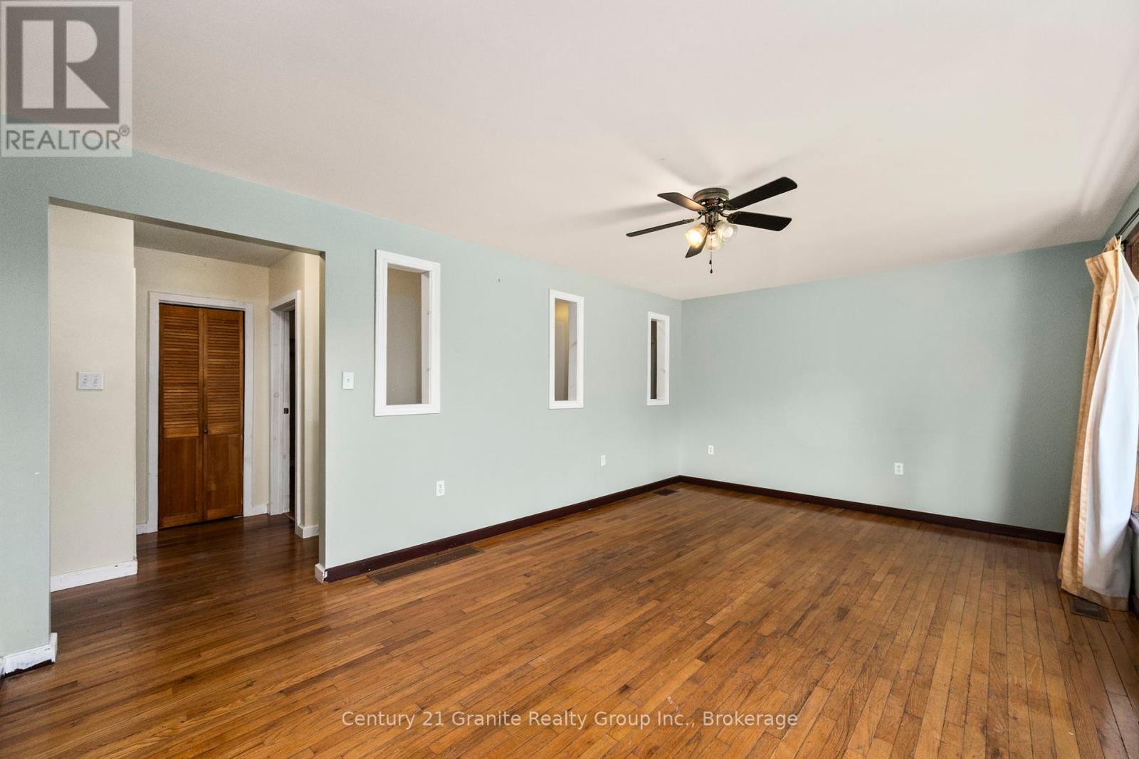 10 Hillside Road, Hastings Highlands, Ontario  K0L 1C0 - Photo 10 - X12317580