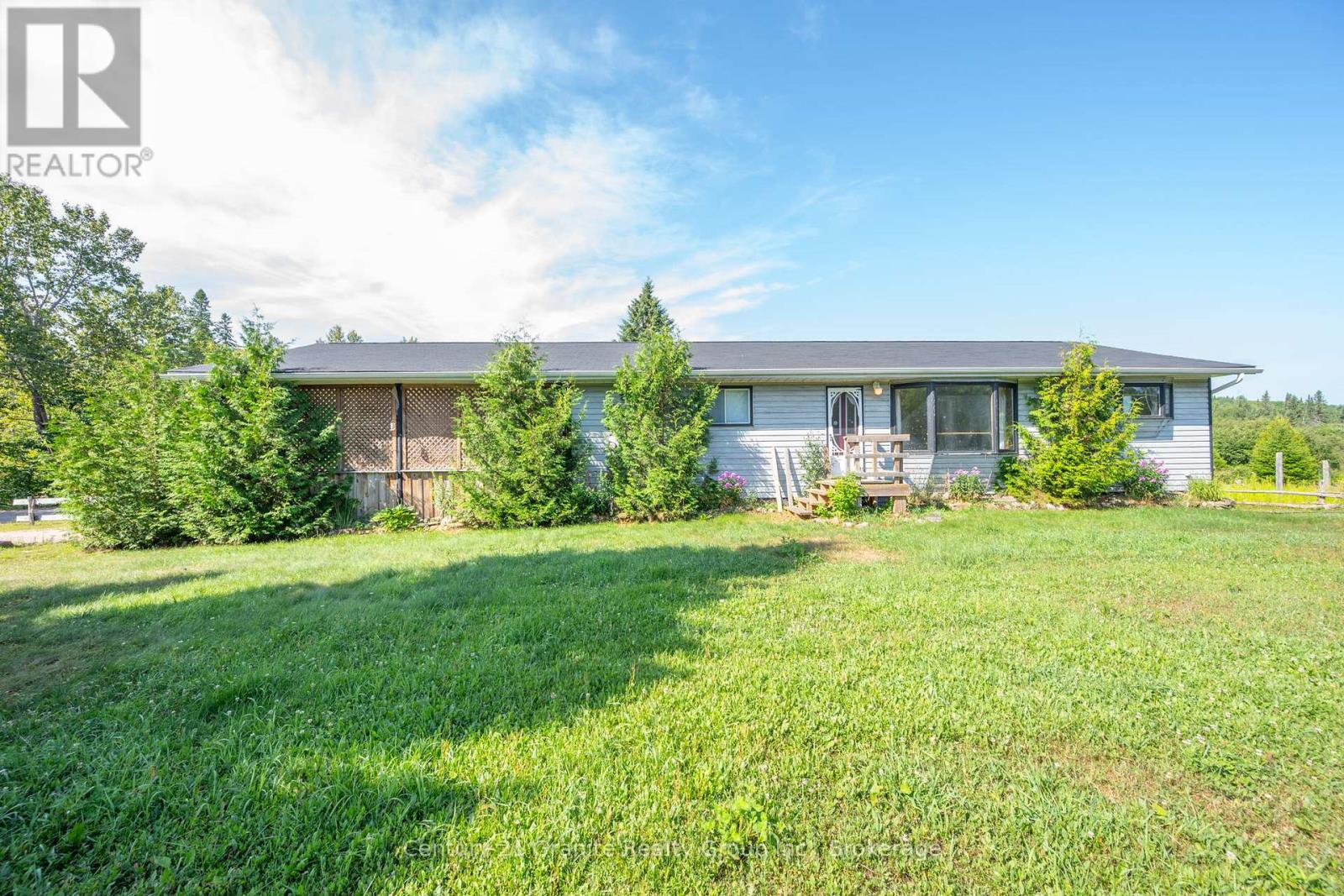 10 Hillside Road, Hastings Highlands, Ontario  K0L 1C0 - Photo 29 - X12317580