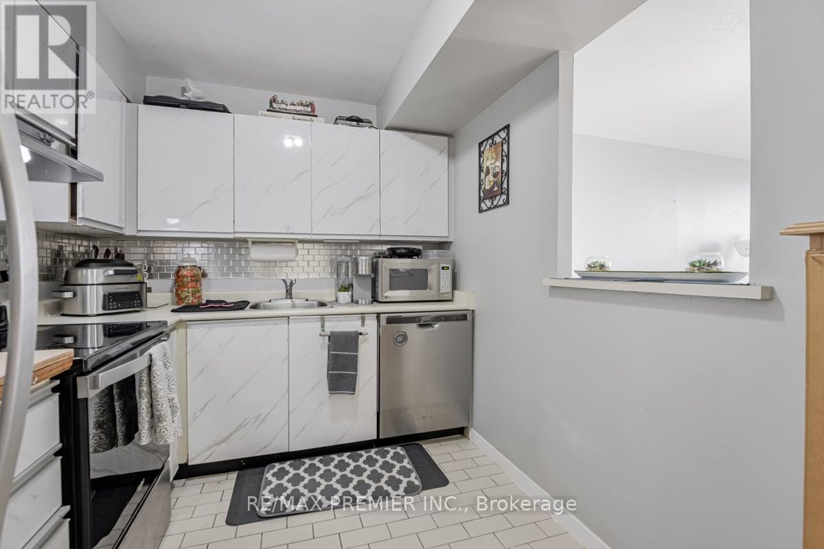 1114 - 330 Mccowan Road, Toronto, Ontario  M1J 3N3 - Photo 12 - E12317587