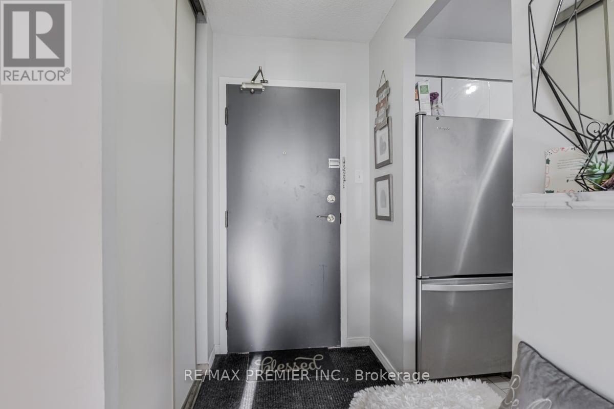 1114 - 330 Mccowan Road, Toronto, Ontario  M1J 3N3 - Photo 4 - E12317587