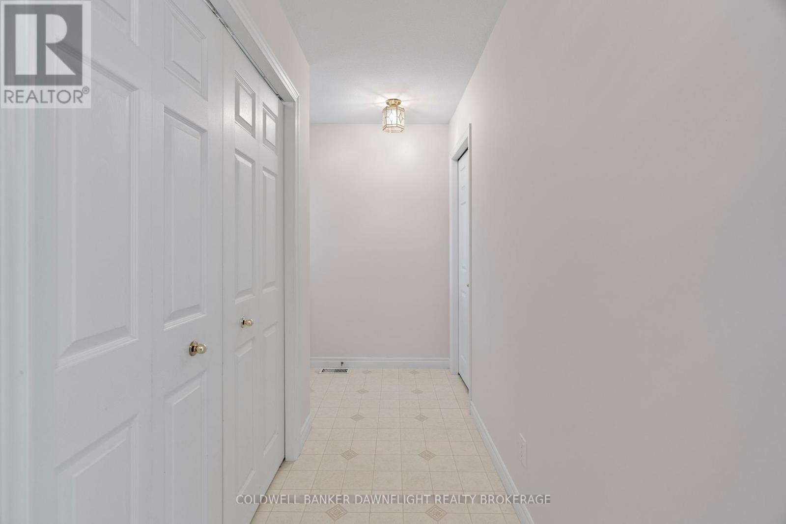 25 Shadow Lane, South Huron, Ontario  N0M 1S1 - Photo 10 - X12317651