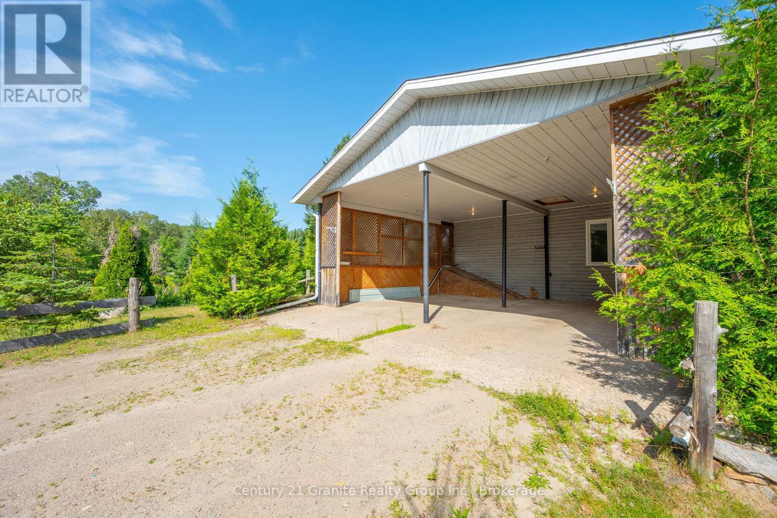 10 Hillside Road, Hastings Highlands, Ontario  K0L 1C0 - Photo 37 - X12317580