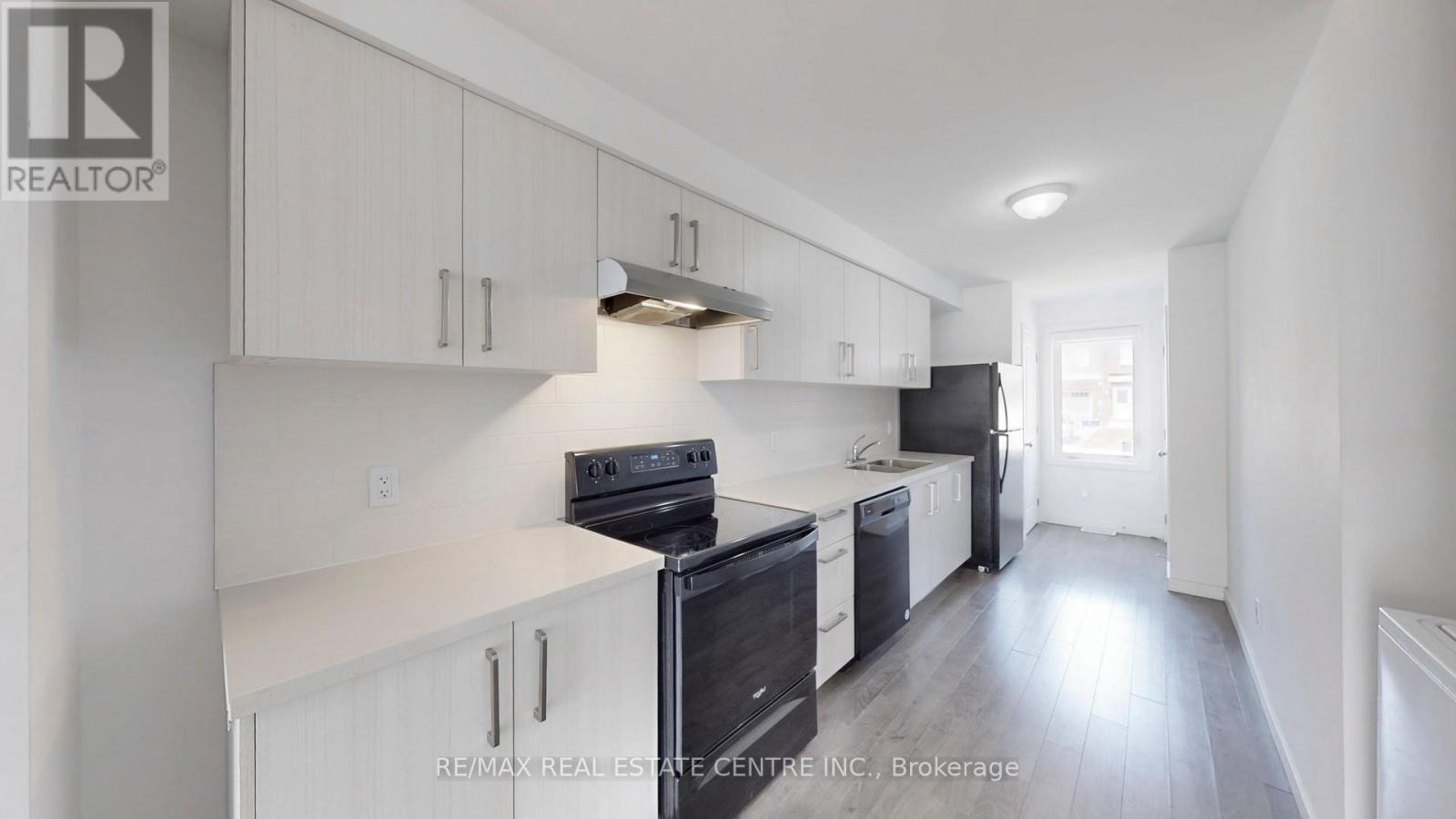 Property at 383 CHAFFEY STREET image 3