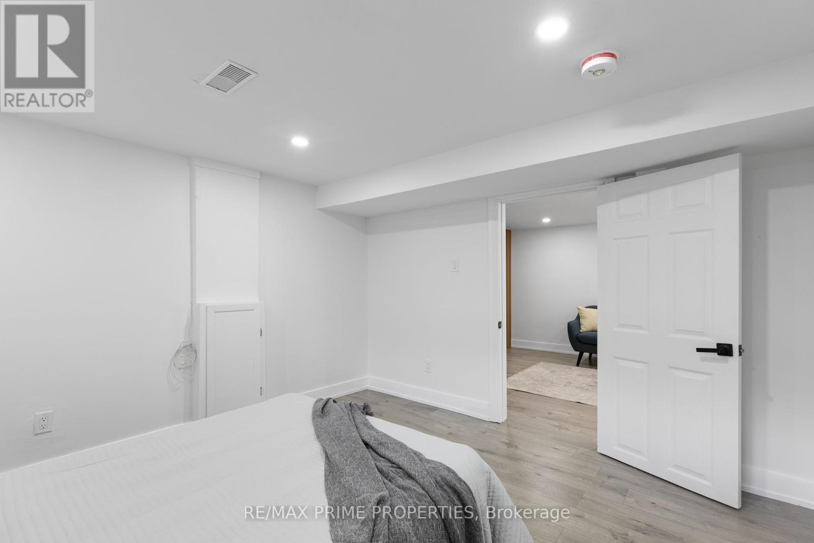 1035 Connery Avenue, Ottawa, Ontario  K1G 2N9 - Photo 35 - X12317657