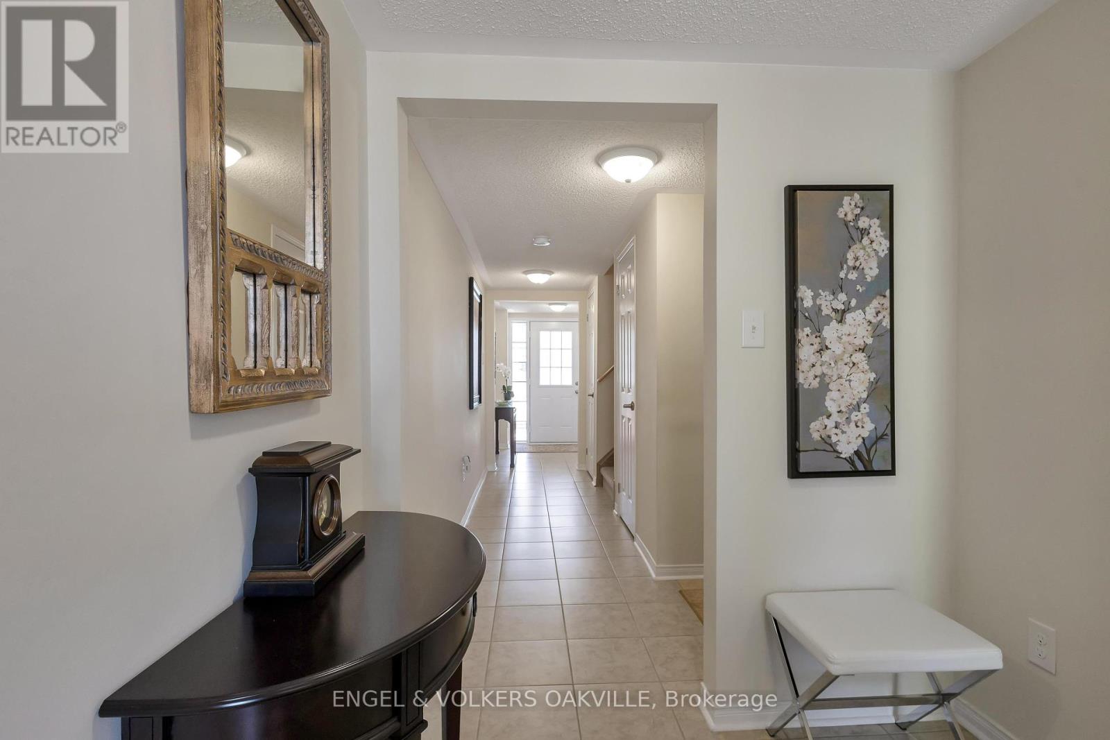 64 Batiste Trail, Halton Hills, Ontario  L7G 0H2 - Photo 13 - W12317566