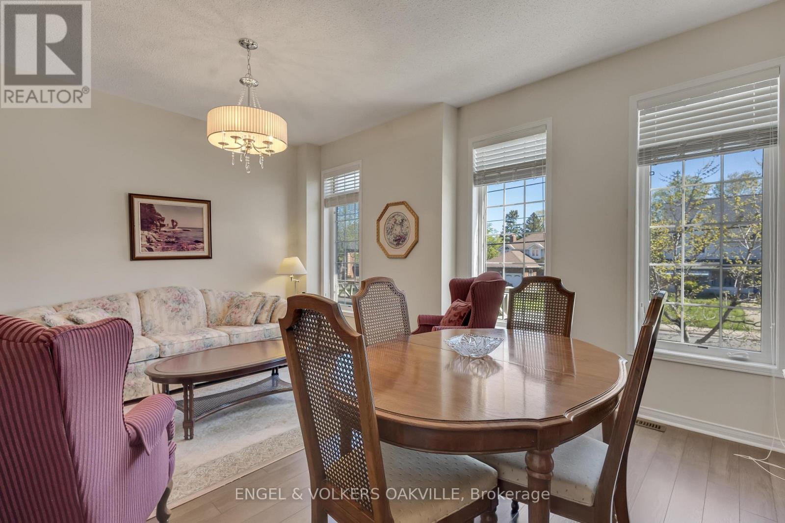 64 Batiste Trail, Halton Hills, Ontario  L7G 0H2 - Photo 16 - W12317566