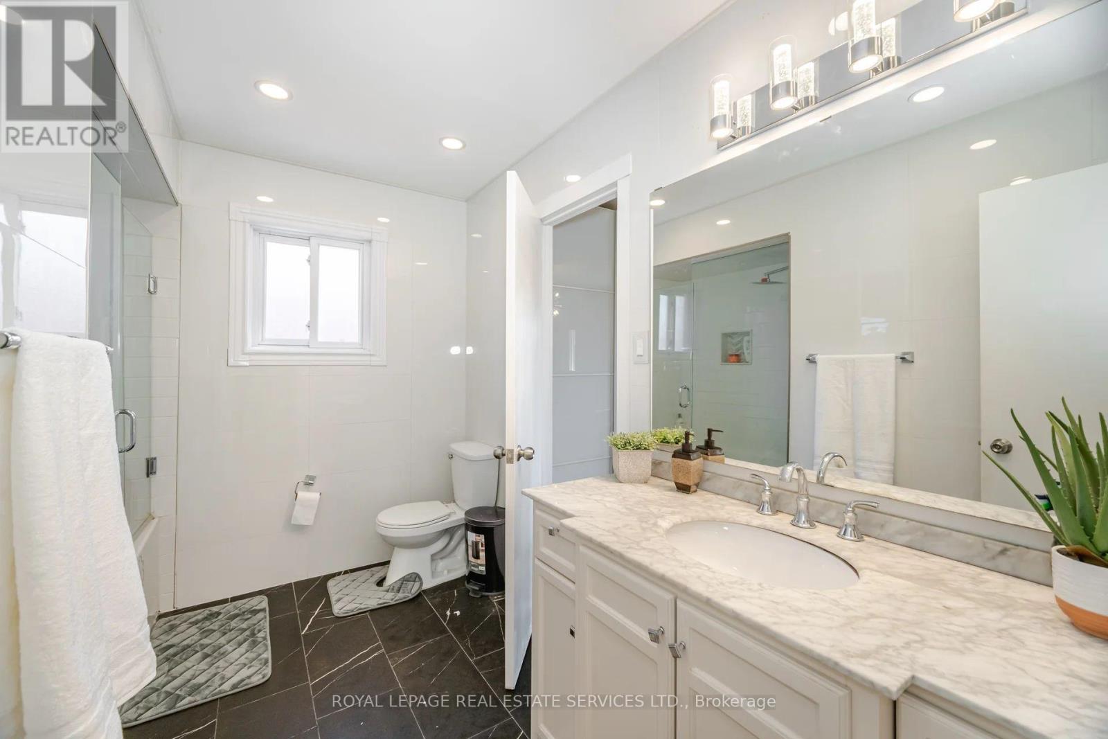 3245 Aubrey Road, Mississauga, Ontario  L5L 5C8 - Photo 25 - W12317603