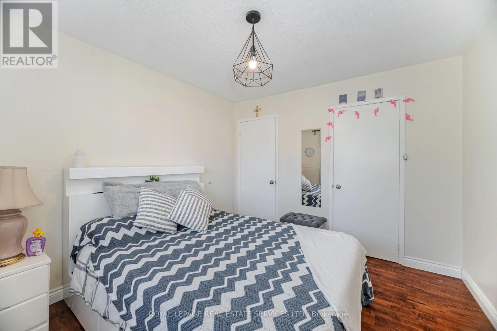 3245 Aubrey Road, Mississauga, Ontario  L5L 5C8 - Photo 31 - W12317603