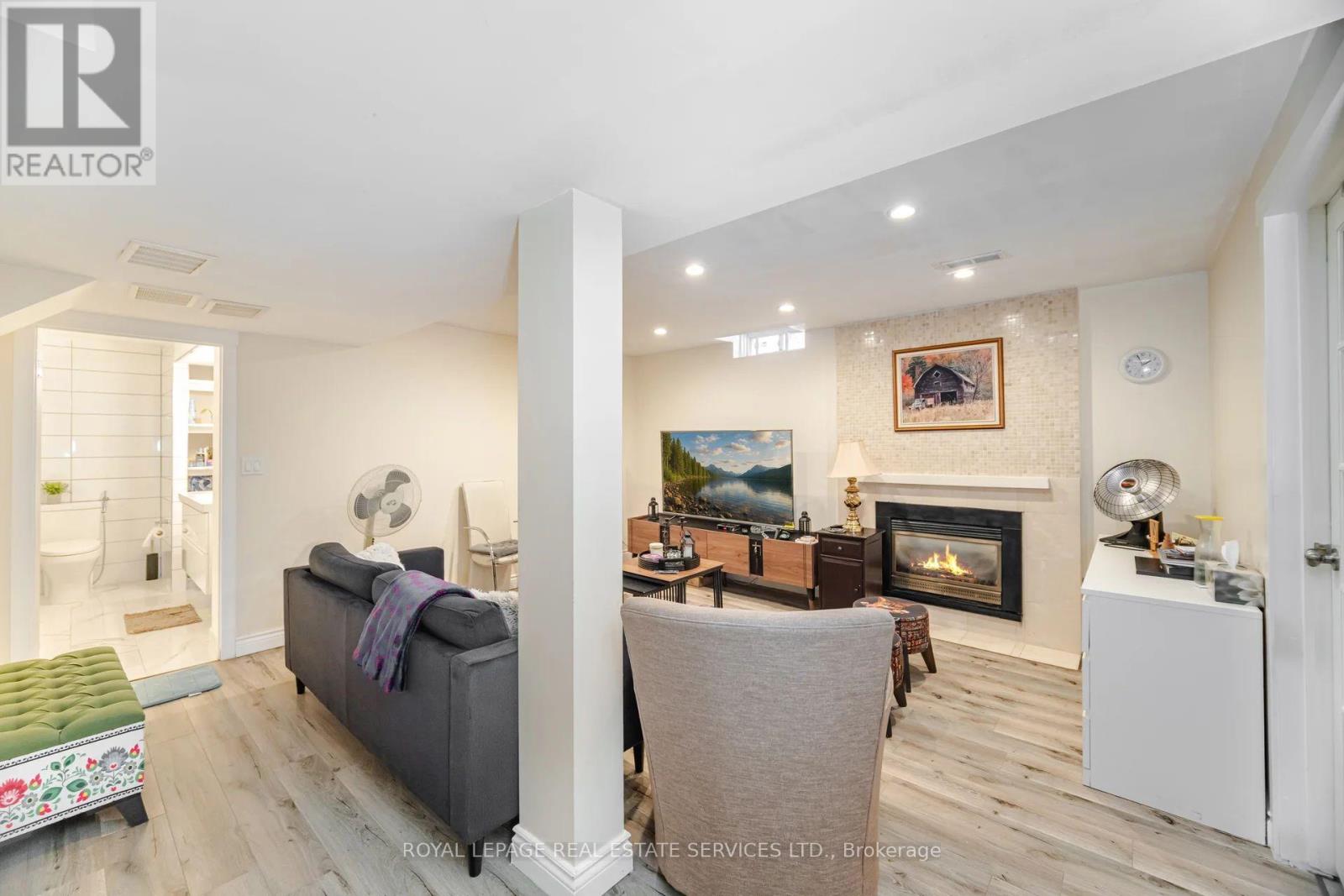 3245 Aubrey Road, Mississauga, Ontario  L5L 5C8 - Photo 36 - W12317603