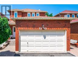 3245 Aubrey Road, Mississauga (Erin Mills), Ca
