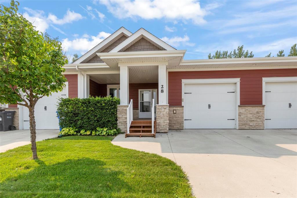 28 PRAIRIE CROSSINGS Court, niverville, Manitoba