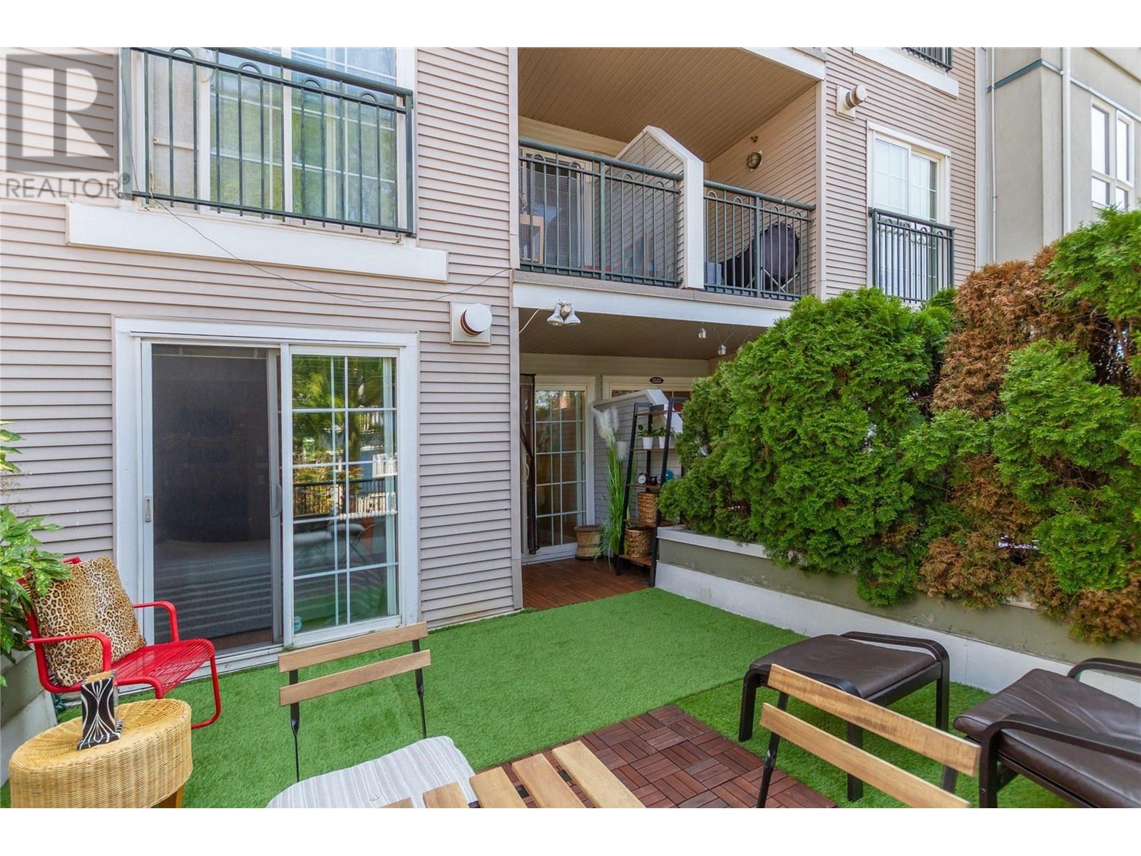 210 1989 Dunbar Street, Vancouver, British Columbia  V6R 4R5 - Photo 19 - R3031272