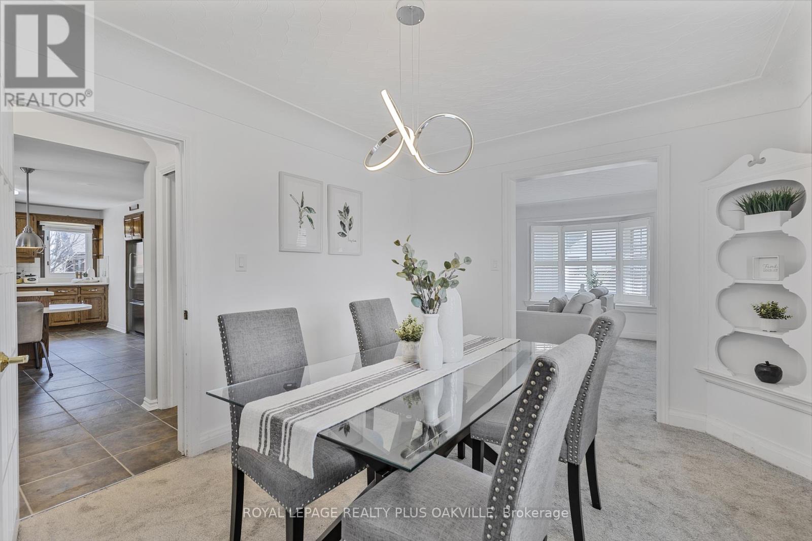 2 Westcliffe Avenue, Hamilton, Ontario  L9C 1K2 - Photo 20 - X12317568