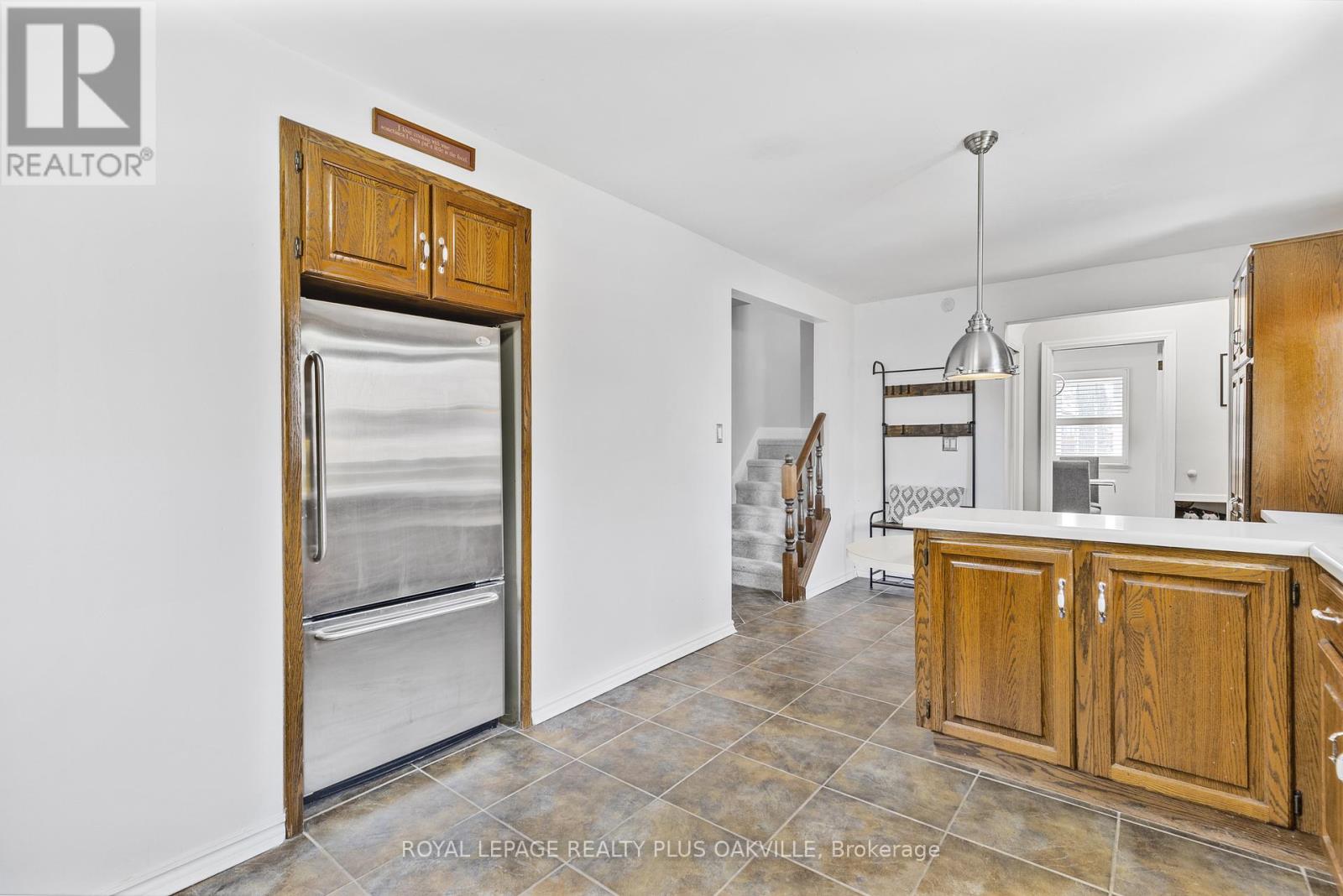 2 Westcliffe Avenue, Hamilton, Ontario  L9C 1K2 - Photo 24 - X12317568