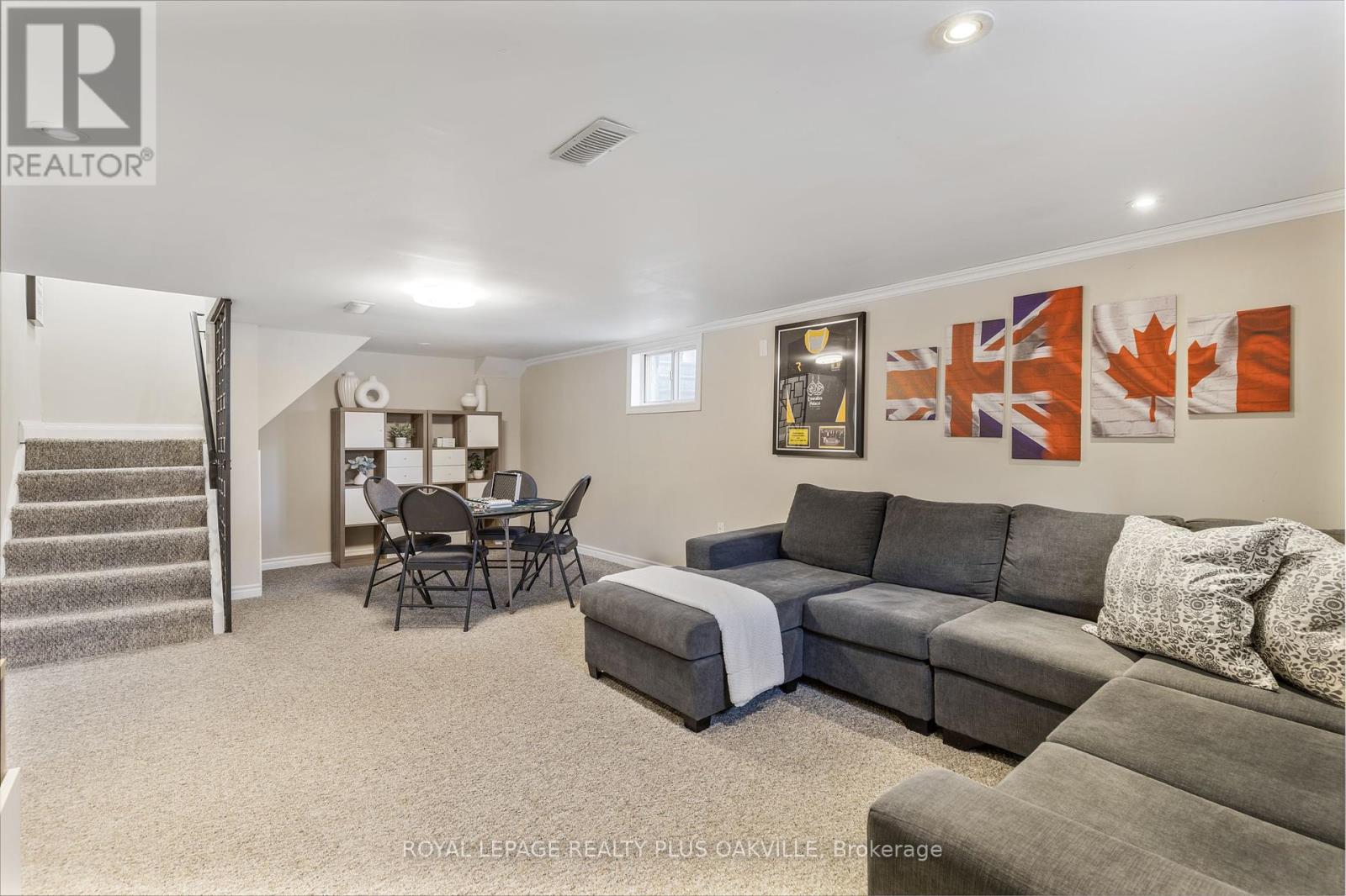 2 Westcliffe Avenue, Hamilton, Ontario  L9C 1K2 - Photo 38 - X12317568