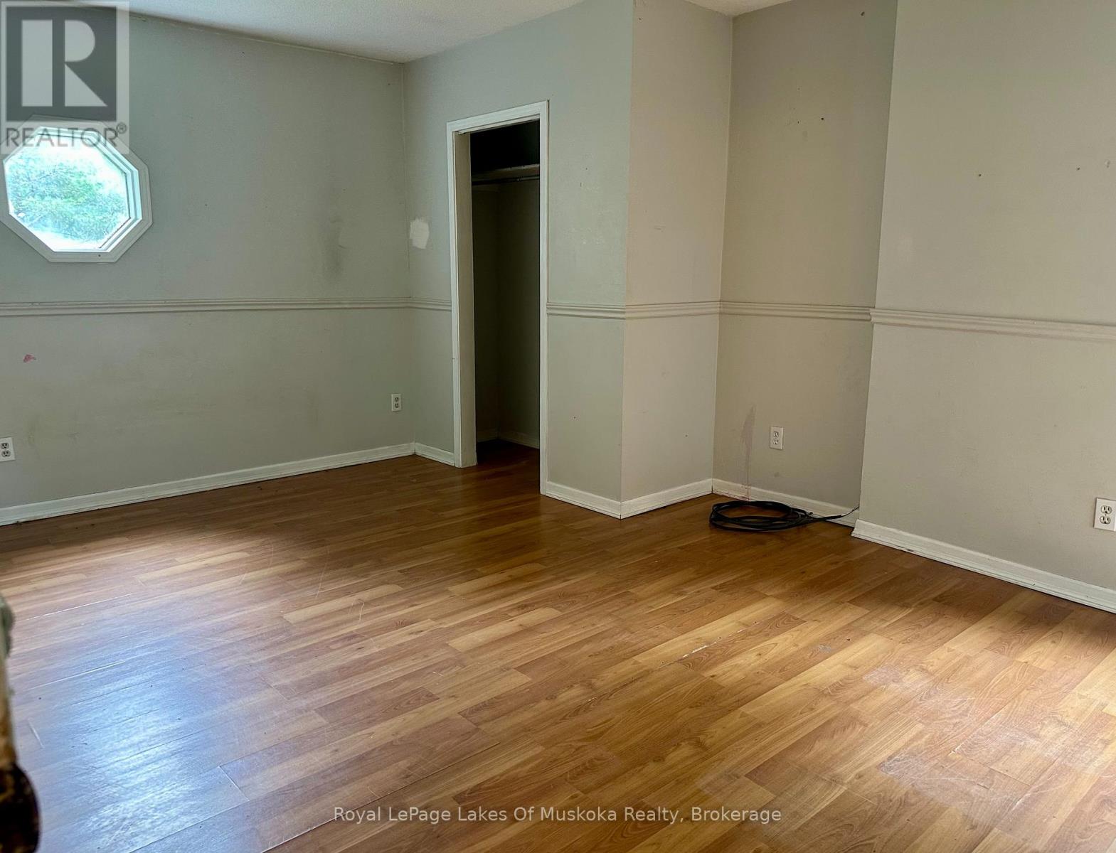 111 Ontario Street, Burk's Falls, Ontario  P0A 1C0 - Photo 14 - X12317626