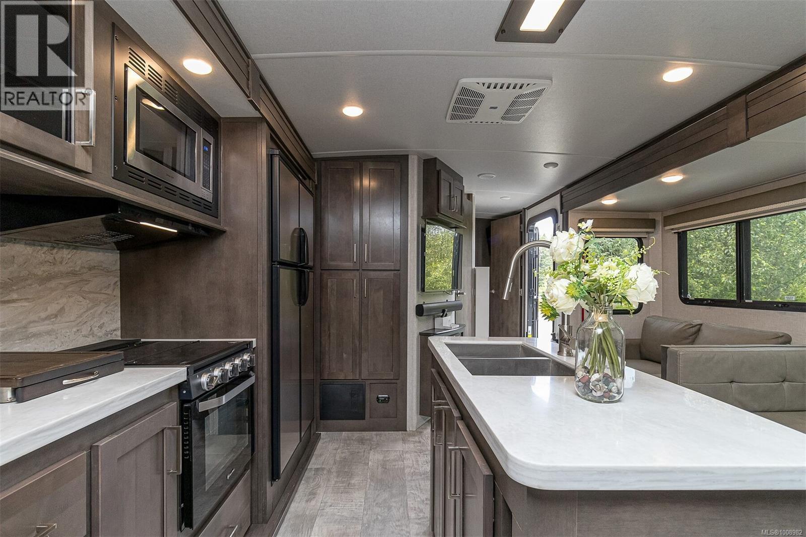 5 8631 South Shore Rd, Lake Cowichan, British Columbia  V0R 2G0 - Photo 16 - 1008982