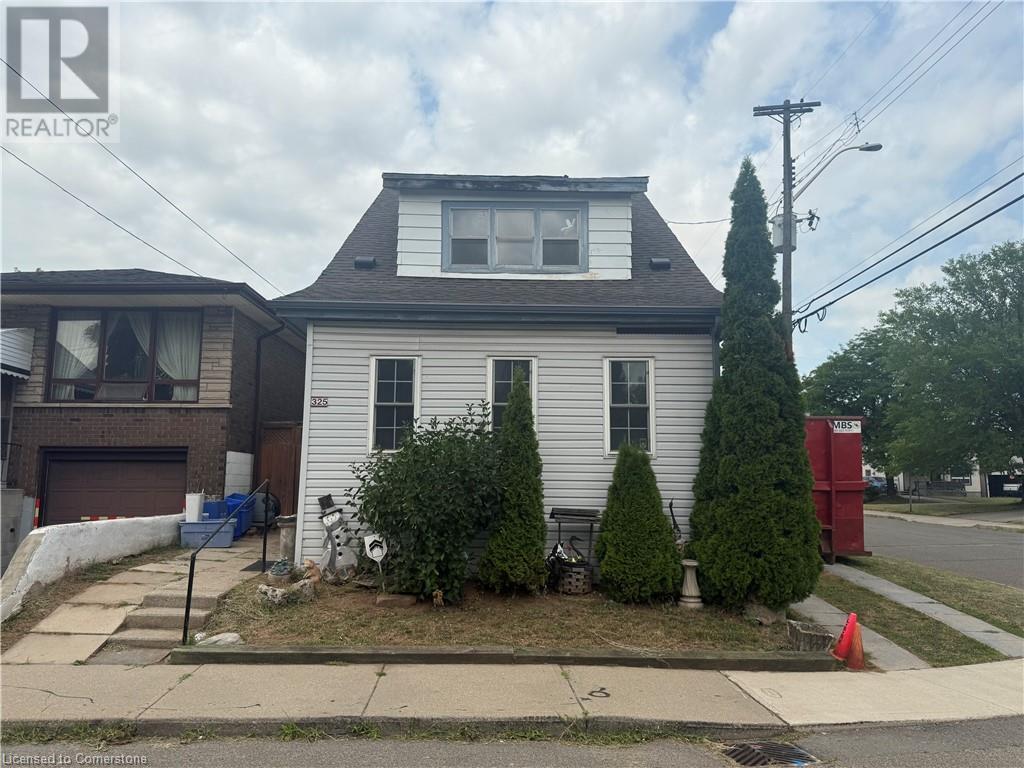 Property at 325 WEIR Street N image 1