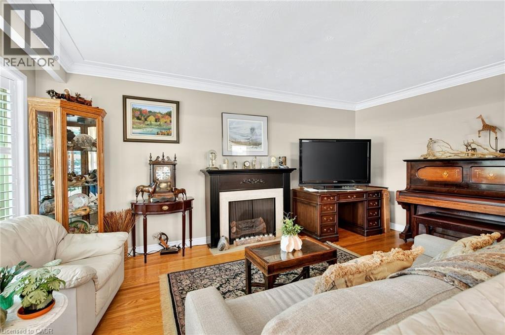 593 Braemore Road, Burlington, Ontario  L7N 3E4 - Photo 15 - 40756377