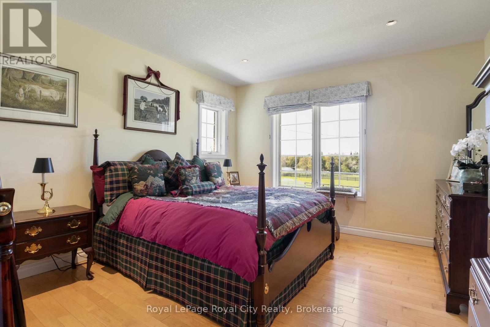 5228 First Line, Erin, Ontario  L7J 2L9 - Photo 34 - X12155736
