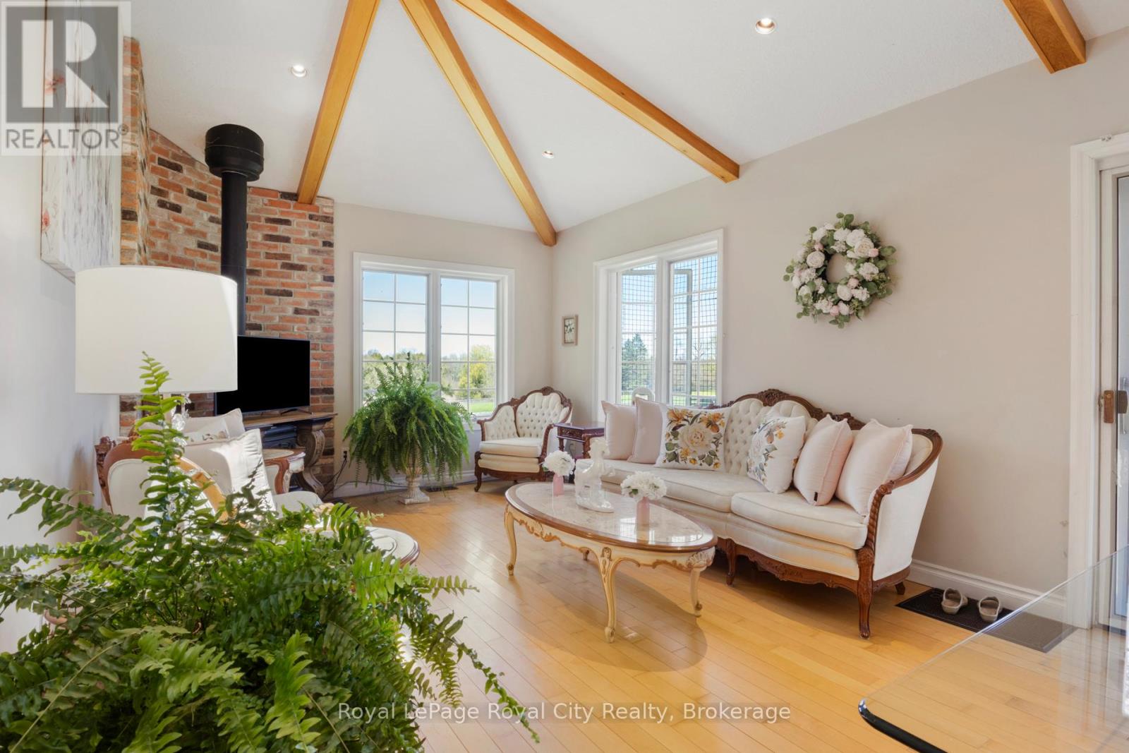 5228 First Line, Erin, Ontario  L7J 2L9 - Photo 32 - X12155736