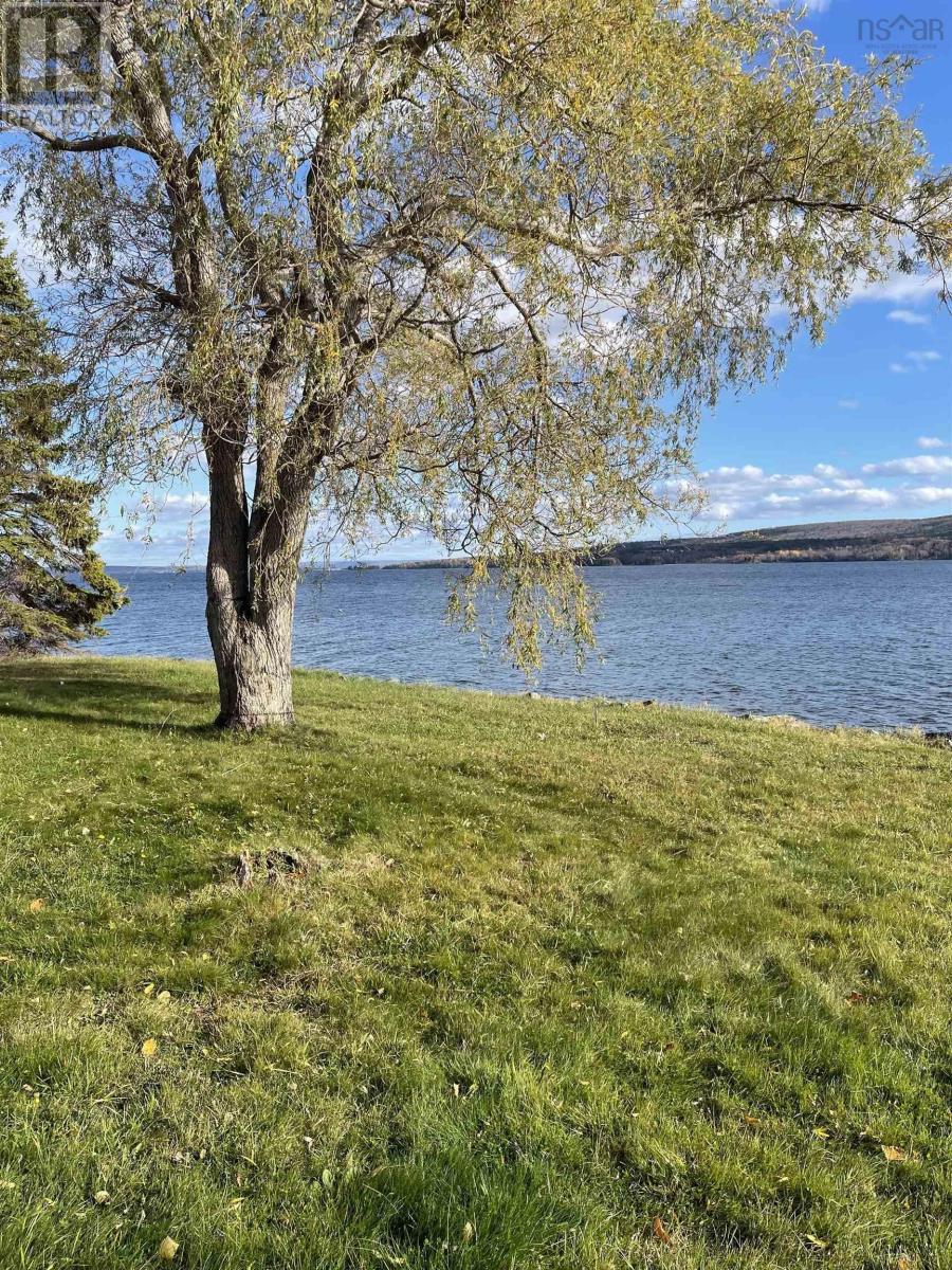 39 Tamarack Lane, Baddeck, Nova Scotia  B0E 1B0 - Photo 4 - 202508616