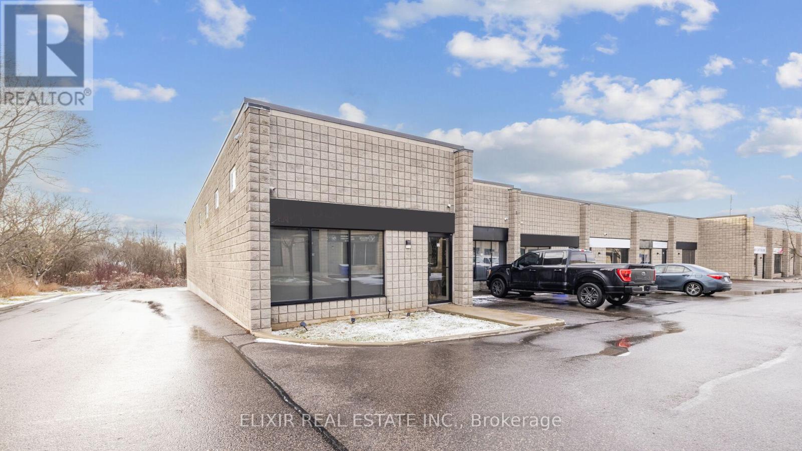 17 - 4 VATA COURT, Aurora, Ontario