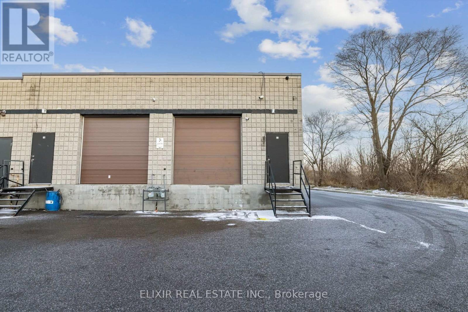 17 - 4 Vata Court, Aurora, Ontario  L4G 4B6 - Photo 27 - N12317635
