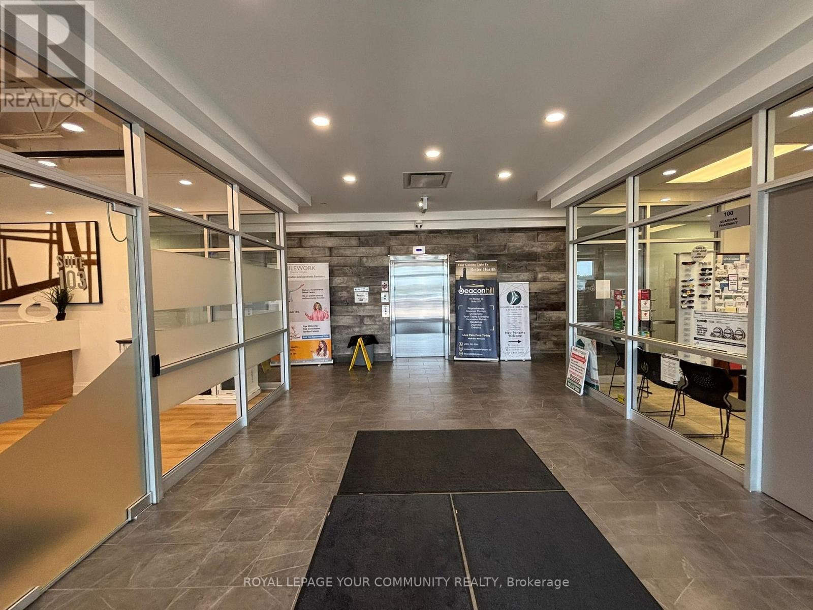 200 B - 175 Mostar Street, Whitchurch-Stouffville, Ontario  L4A 0Y2 - Photo 4 - N12317715