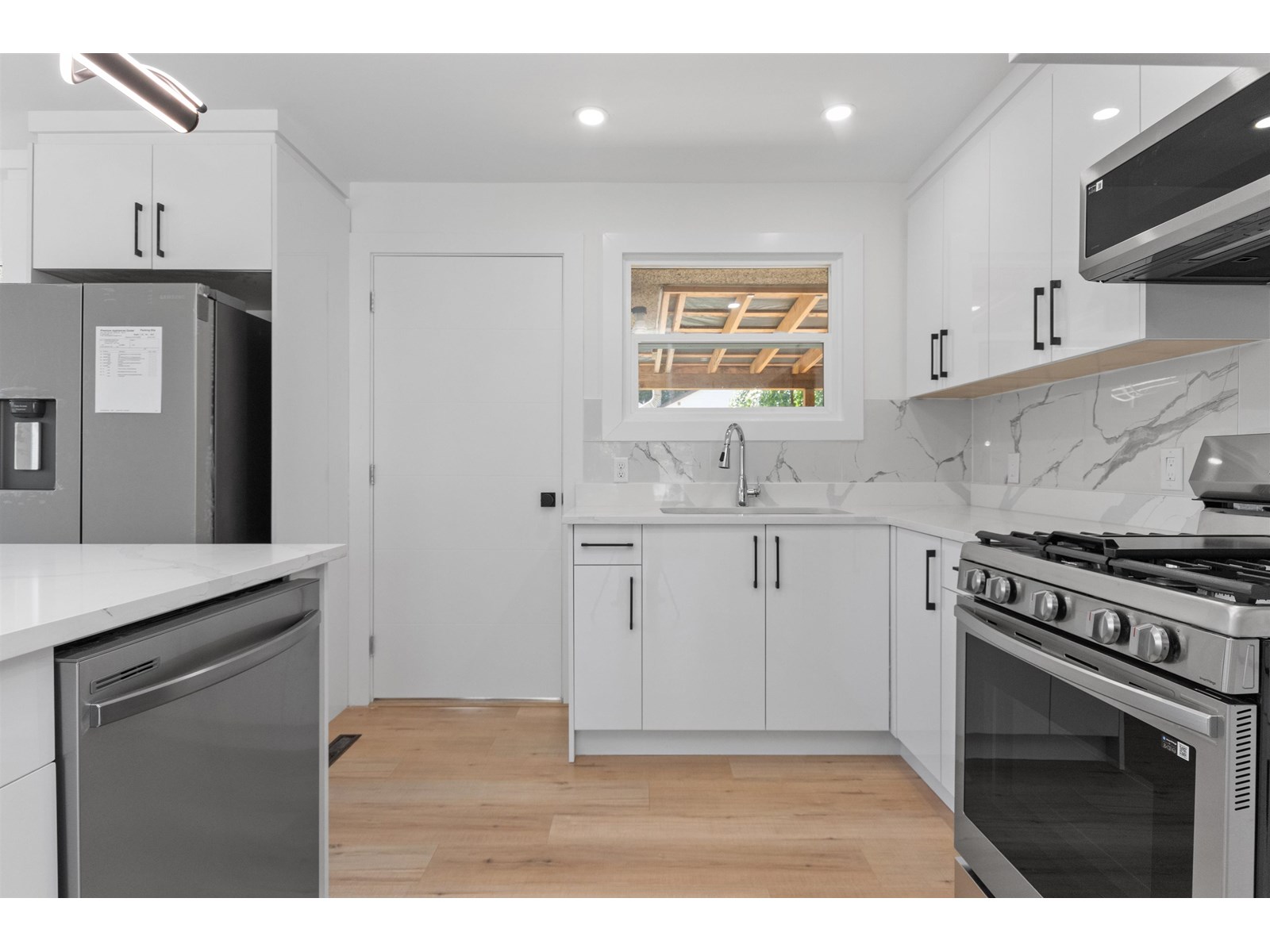 Property at 524 RUPERT STREET image 1