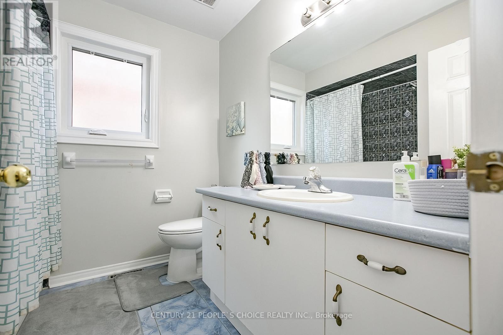 75 Letty Avenue, Brampton, Ontario  L6Y 4T1 - Photo 27 - W12309397
